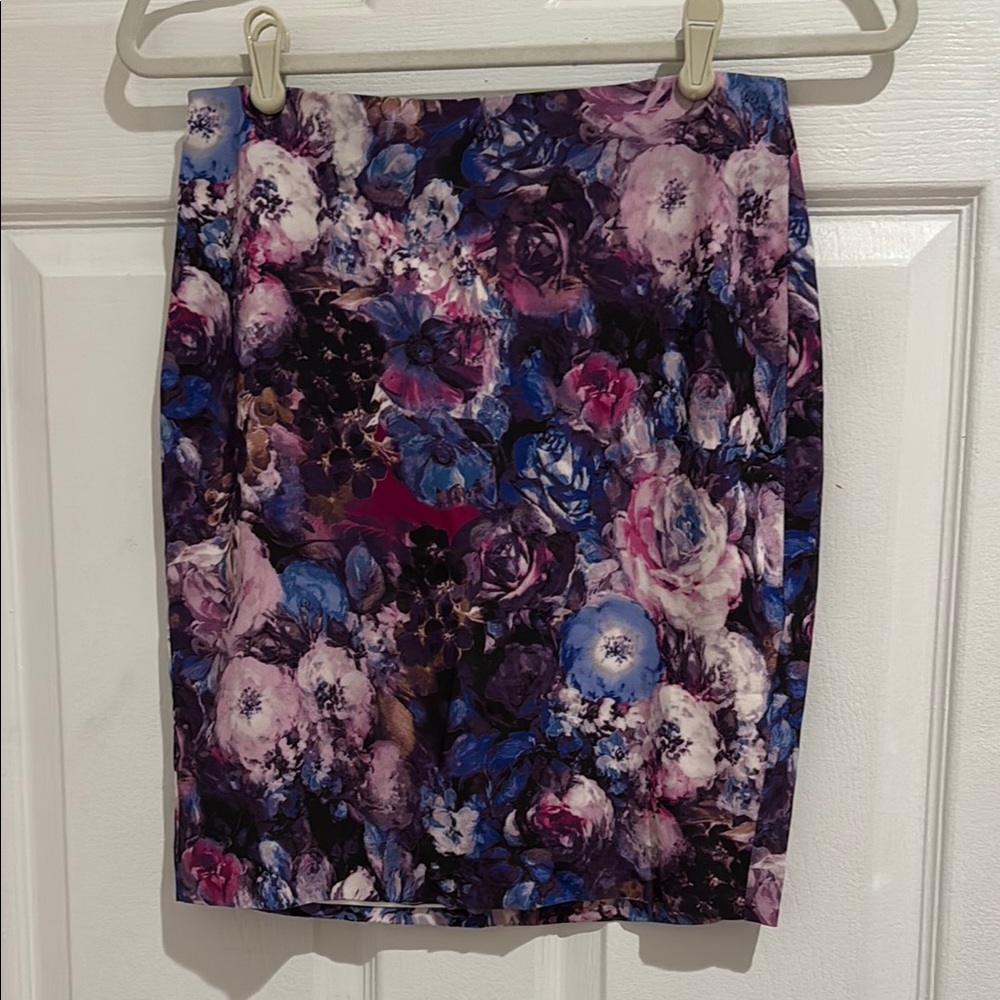 Floral Print Women's Skirt - Purple and Blue